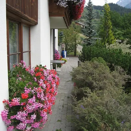 Chasa Plajet Apartment