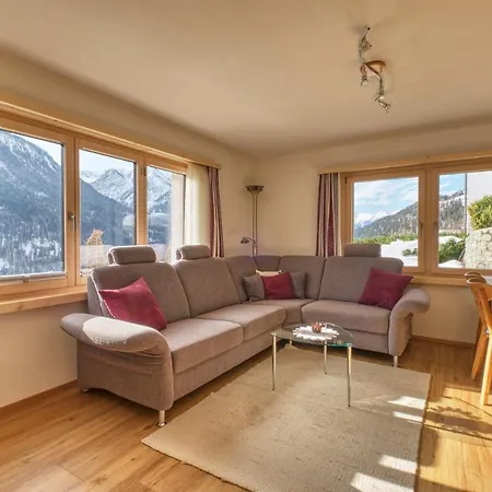 Chasa Plajet Apartment *