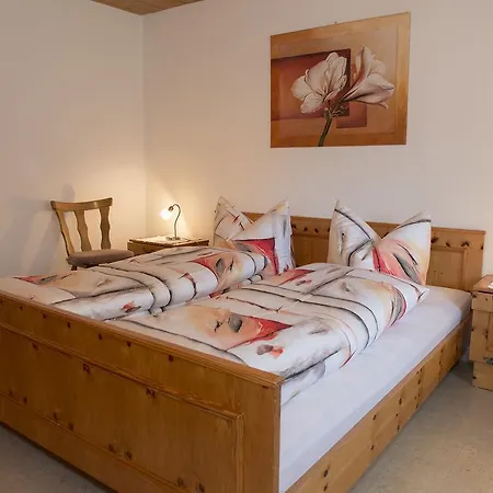 شقة Chasa Plajet Ramosch